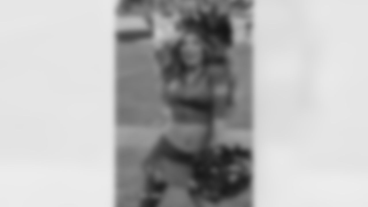 Denver Broncos Cheerleaders during the Broncos' Week 11 game against the Kansas City Chiefs at Empower Field at Mile High in Denver, Colorado on November 16, 2025. Photo by Paul Cloud / Denver Broncos