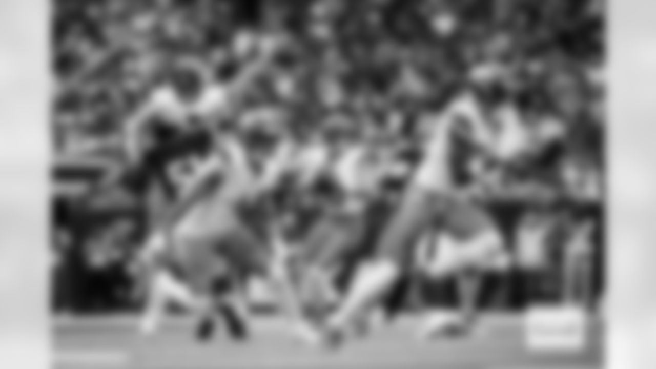 Denver Broncos quarterback Bo Nix (10) drops back to pass during the Broncos' Week 9 game against the Houston Texans at NRG Stadium in Houston, Texas on November 2, 2025. Photo by Gabriel Christus / Denver Broncos