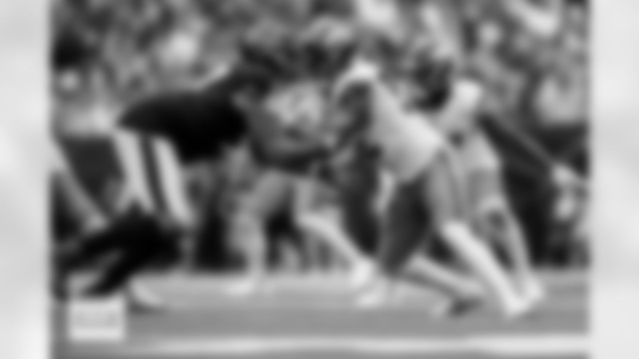 Denver Broncos linebacker Jonah Elliss (52) goes up against Houston Texans offensive tackle Blake Fisher (57) during the Broncos' Week 9 game against the Houston Texans at NRG Stadium in Houston, Texas on November 2, 2025. Photo by Gabriel Christus / Denver Broncos