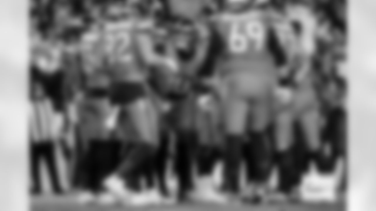 Denver Broncos quarterback Bo Nix (10) delivers the play call in the huddle during the Broncos' Week 13 game against the Washington Commanders at Northwest Stadium in Landover, Maryland on November 30, 2025. Photo by Ben Swanson / Denver Broncos