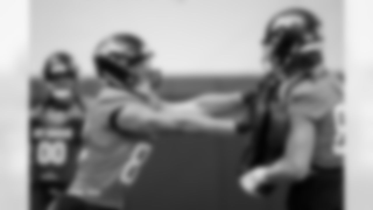 Adam Trautman during practice at Broncos Park Powered by CommonSpirit in Englewood, Colorado on October 3, 2025. Photo by Ben Swanson / Denver Broncos