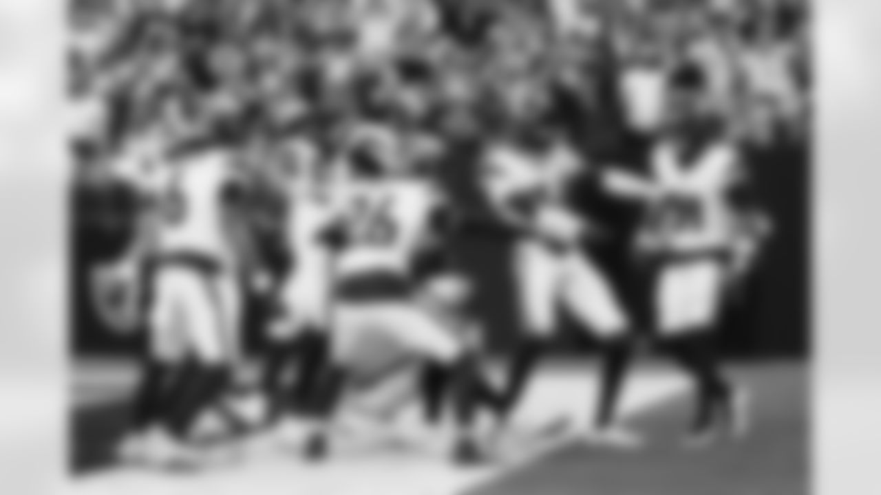 Marvin Mims Jr. (19) during the Broncos' Week 14 game against the Las Vegas Raiders at Allegiant Stadium in Las Vegas, Nevada on December 7, 2025. Photo by Ben Swanson / Denver Broncos