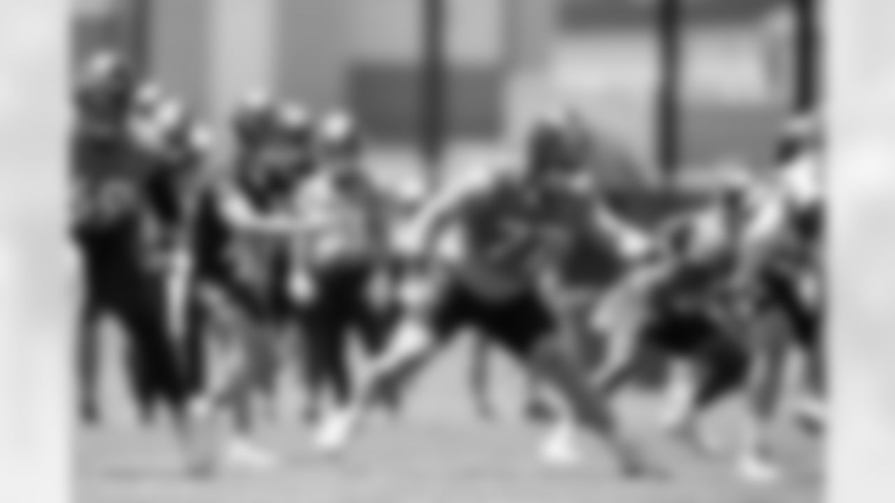 Quinn Meinerz during minicamp at Broncos Park Powered by CommonSpirit on Wednesday, June 11, 2025 in Englewood, Colorado.
Photo by Gabriel Christus / Denver Broncos
