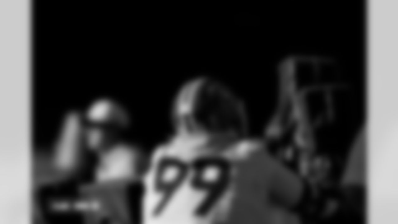 Zach Allen during practice on Wednesday, December 31, 2025 at Broncos Park Powered by CommonSpirit in Englewood, Colorado.
Photo by Gabriel Christus / Denver Broncos