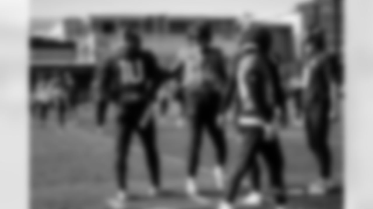 Bo Nix and Courtland Sutton during practice at Broncos Park Powered by CommonSpirit in Englewood, Colorado on November 27, 2025. Photo by Ben Swanson / Denver Broncos