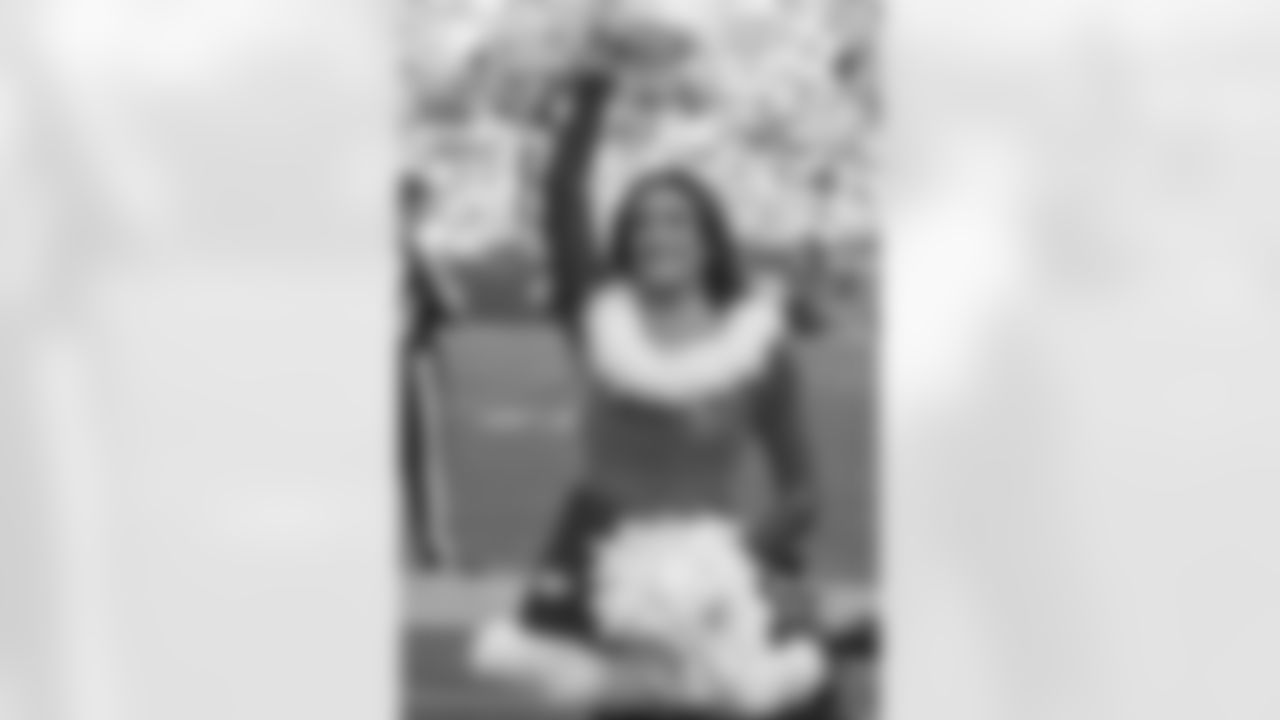 Denver Broncos Cheerleaders during the Broncos' Week 16 game against the Jacksonville Jaguars at Empower Field at Mile High in Denver, Colorado on December 21, 2025. Photo by Paul Cloud / Denver Broncos