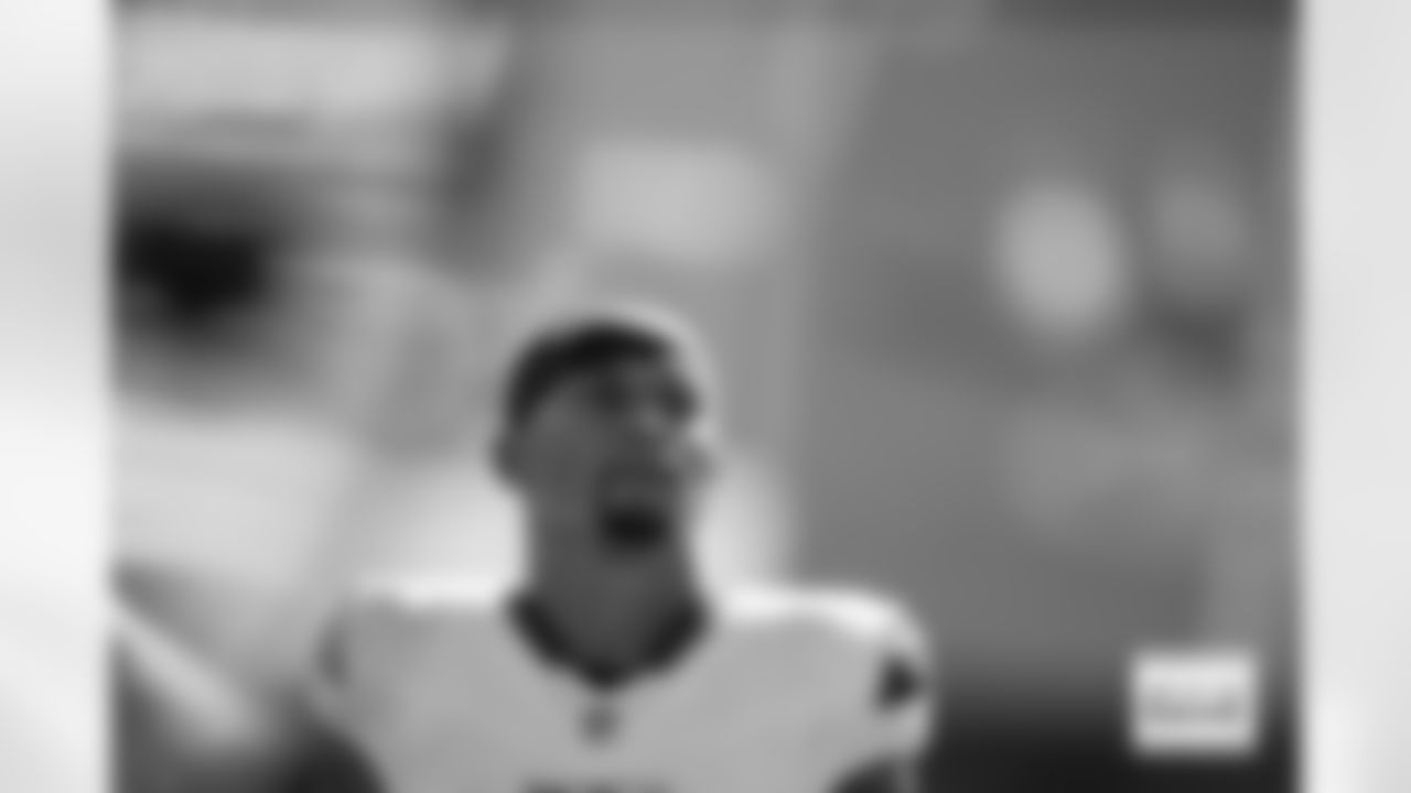 Denver Broncos tight end Evan Engram (1) looks on during the Broncos' Week 5 game against the Philadelphia Eagles at Lincoln Financial Field in Philadelphia, Pennsylvania on October 5, 2025. Photo by Gabriel Christus / Denver Broncos