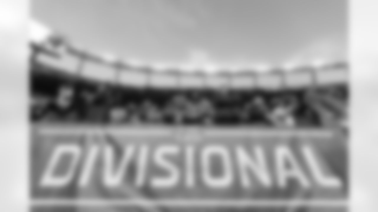 Fans over the divisional banner during the Broncos' Divisional Round playoff game against the Buffalo Bills at Empower Field at Mile High in Denver, Colorado on January 17, 2026. Photo by Gavin Liddell / Denver Broncos