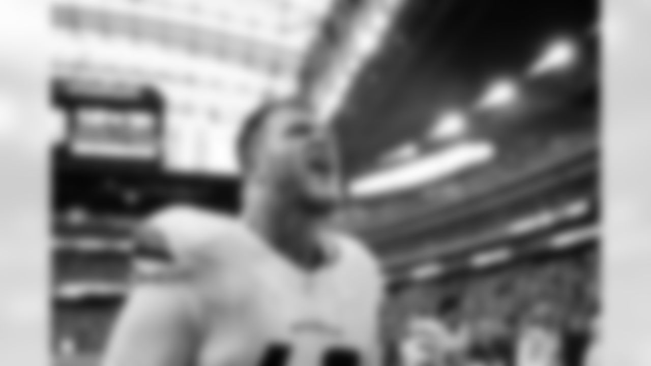 Denver Broncos offensive tackle Mike McGlinchey (69) reacts after the Broncos' Week 9 game against the Houston Texans at NRG Stadium in Houston, Texas on November 2, 2025. Photo by Ben Swanson / Denver Broncos