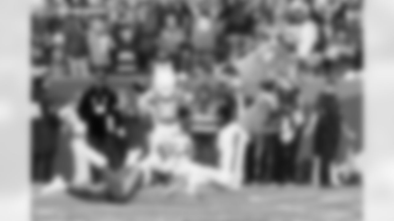 Lil'Jordan Humphrey (17) during the Broncos' Divisional Round playoff game against the Buffalo Bills at Empower Field at Mile High in Denver, Colorado on January 17, 2026. Photo by Gabriel Christus / Denver Broncos