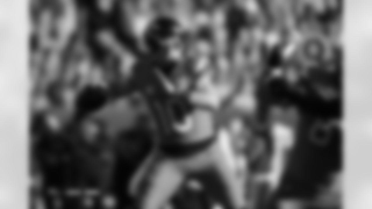 Bo Nix (10) during the Broncos' Week 16 game against the Jacksonville Jaguars at Empower Field at Mile High in Denver, Colorado on December 21, 2025. Photo by Ben Swanson / Denver Broncos