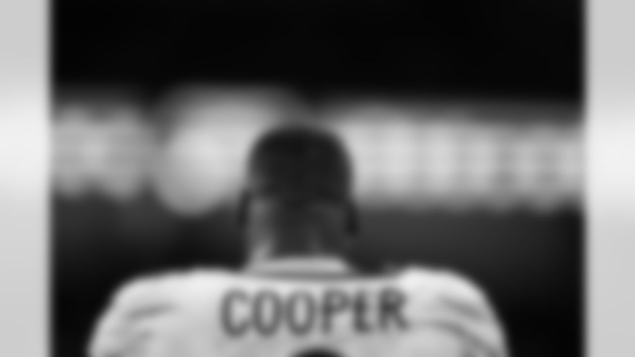 Denver Broncos linebacker Jonathon Cooper (0) during the Broncos' Week 15 game against the Detroit Lions at Ford Field in Detroit, Michigan on December 16, 2023. Photo by Gabriel Christus / Denver Broncos