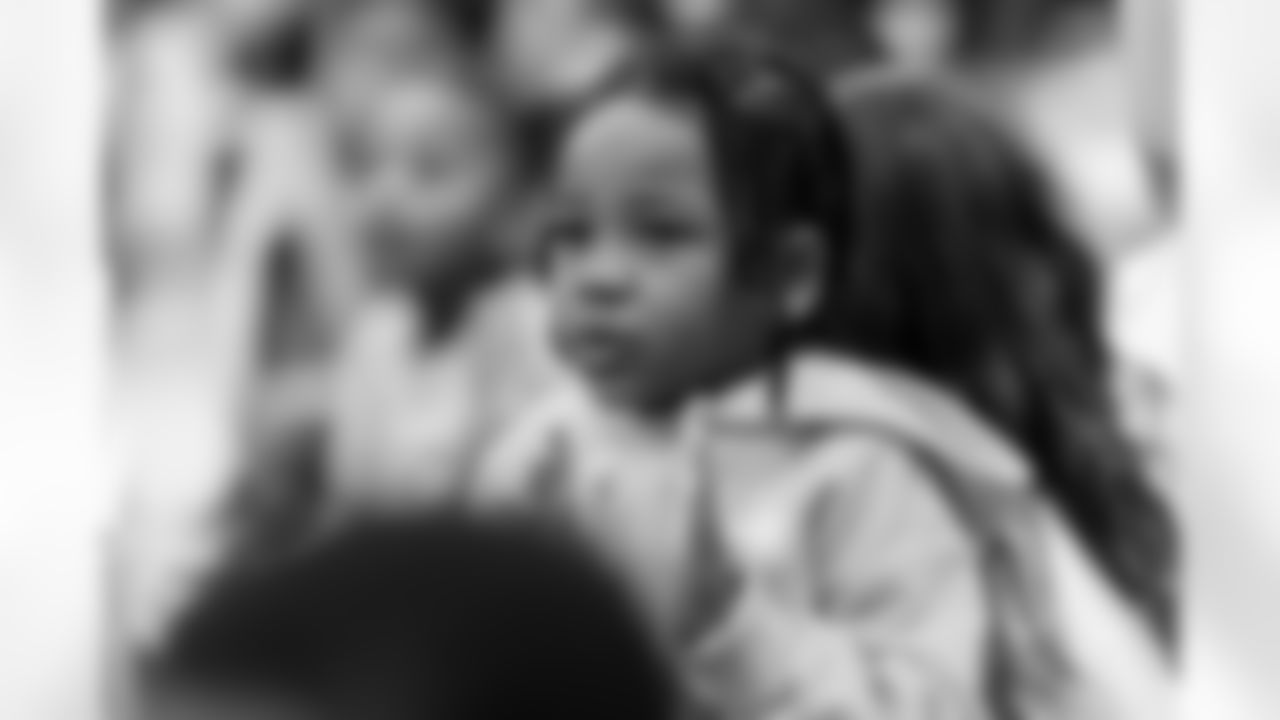 The Denver Broncos and CommonSpirit host a Thanksgiving assembly and activities about kindness at Colfax Elementary School in Denver, Colorado on November 11, 2025. Photo by Ben Swanson / Denver Broncos