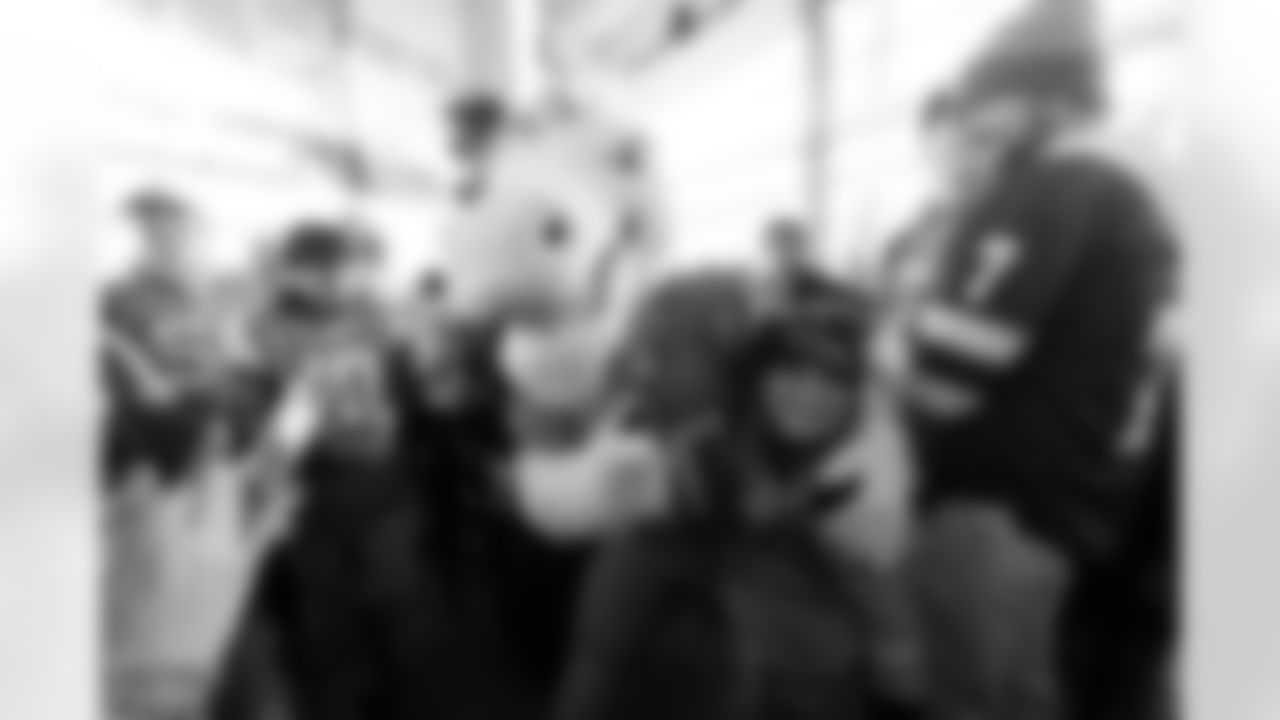 Miles the Mascot during a fan rally on Saturday, November 29, 2025 at Solace Outpost in Washington DC, District of Columbia.
Photo by Gabriel Christus / Denver Broncos