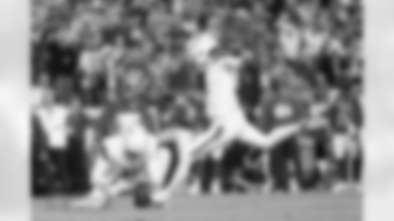 Wil Lutz (3) during the Broncos' Week 17 game against the Kansas City Chiefs at GEHA Field at Arrowhead Stadium in Kansas City, Missouri on December 25, 2025. Photo by Gabriel Christus / Denver Broncos