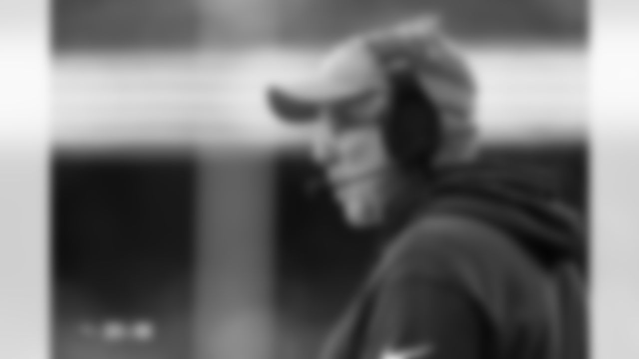 Sean Payton during the Broncos' Week 13 game against the Houston Texans at NRG Stadium in Houston, Texas on December 3, 2023. Photo by Gabriel Christus / Denver Broncos