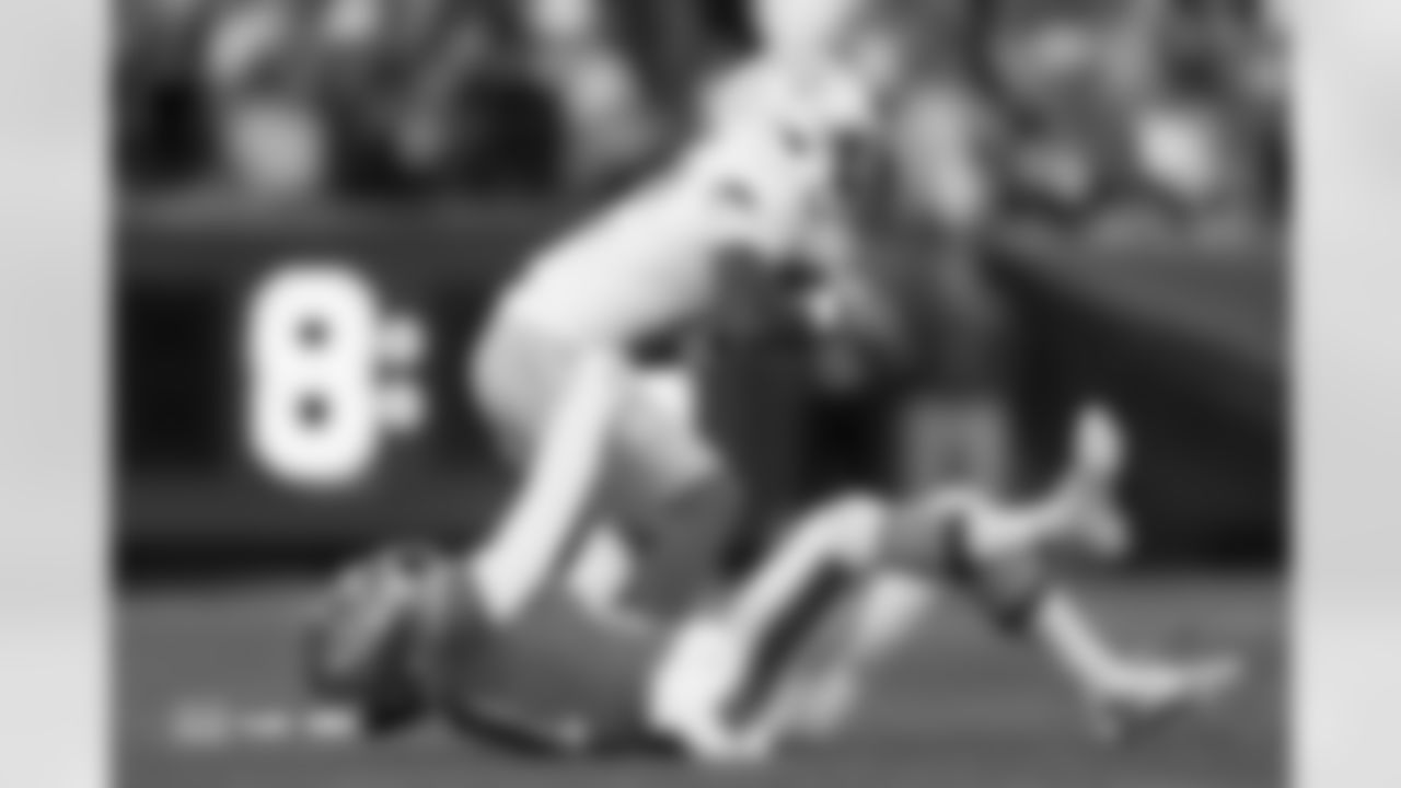 Riley Moss during the Broncos' Week 18 game against the Los Angeles Chargers at Empower Field at Mile High in Denver, Colorado on January 4, 2026. Photo by Gabriel Christus / Denver Broncos