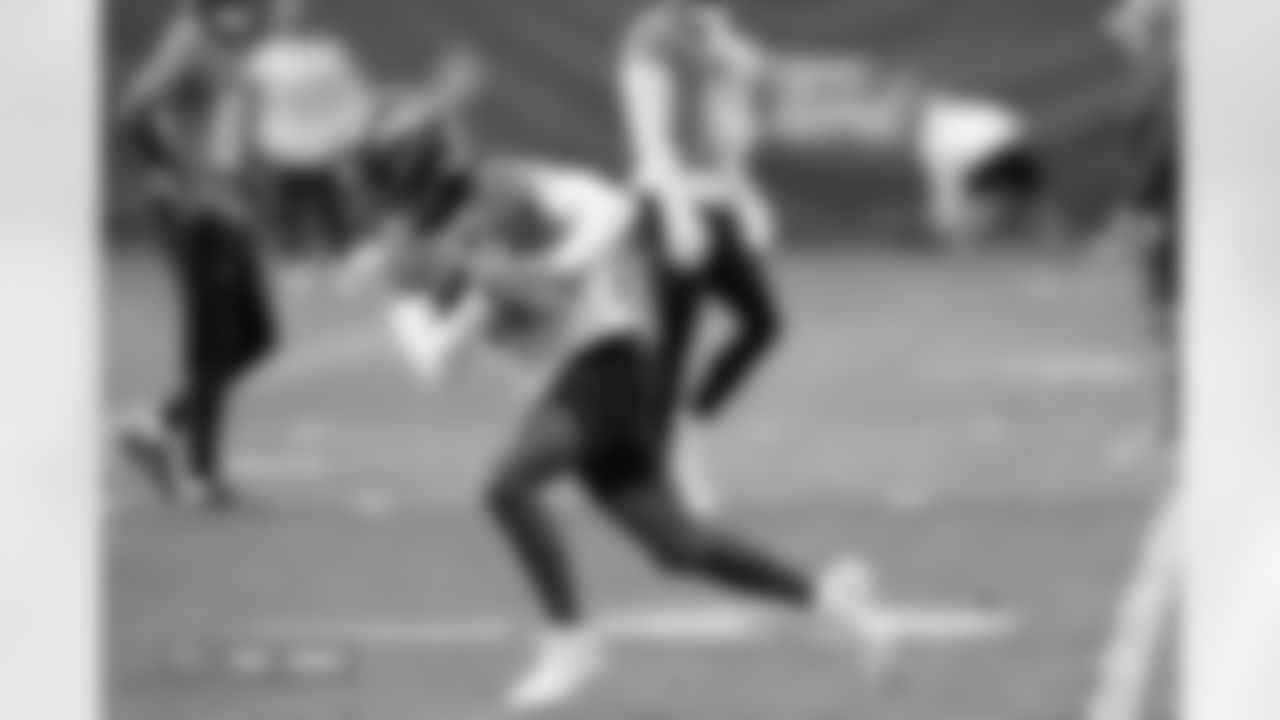 Pat Bryant during practice at Broncos Park Powered by CommonSpirit in Englewood, Colorado on November 12, 2025. Photo by Gabriel Christus / Denver Broncos