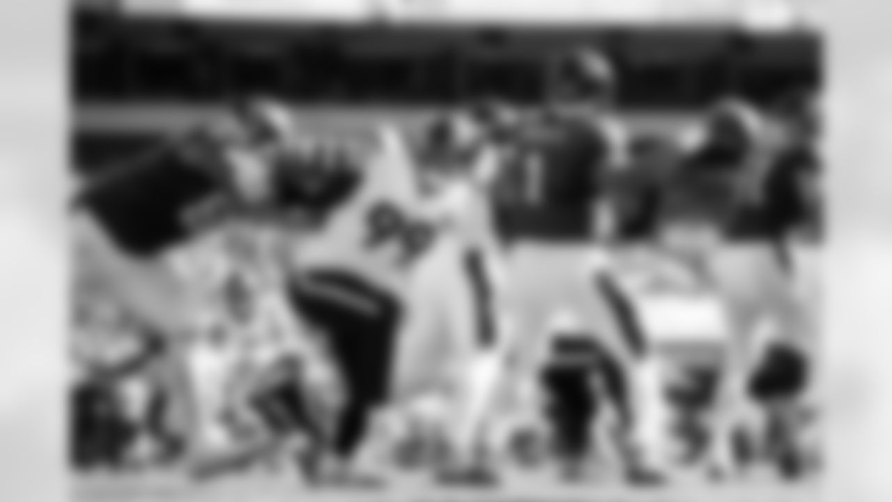 Philadelphia Eagles quarterback Jalen Hurts (1) throws a pass as Denver Broncos defensive end Zach Allen (99) pressures him during the Broncos' Week 5 game against the Philadelphia Eagles at Lincoln Financial Field in Philadelphia, Pennsylvania on October 5, 2025. Photo by Ben Swanson / Denver Broncos