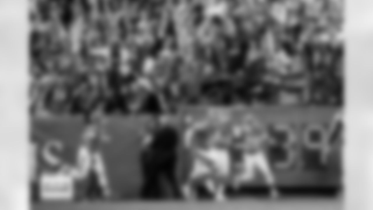 Ja'Quan McMillian celebrates his pick-six during the Broncos' Week 18 game against the Los Angeles Chargers at Empower Field at Mile High in Denver, Colorado on January 4, 2026. Photo by Gavin Liddell / Denver Broncos