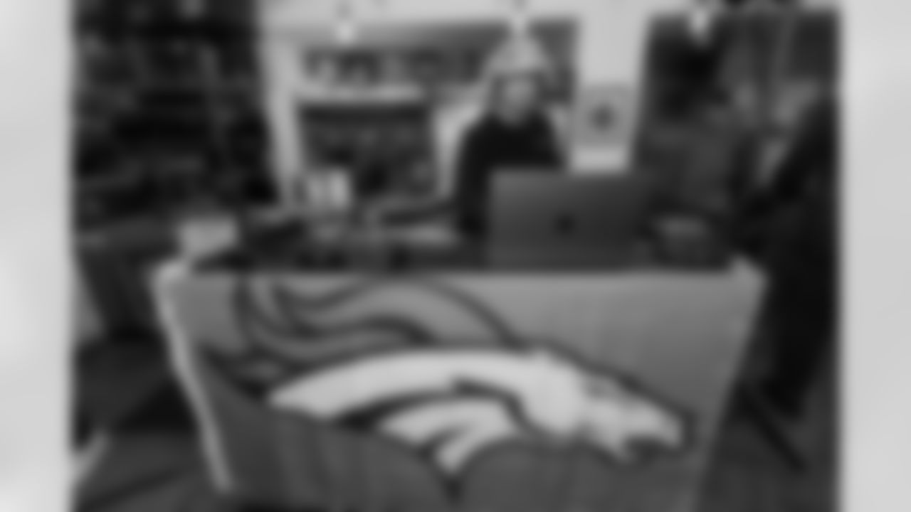 Fans during a fan rally on Saturday, November 29, 2025 at Solace Outpost in Washington DC, District of Columbia.
Photo by Gabriel Christus / Denver Broncos