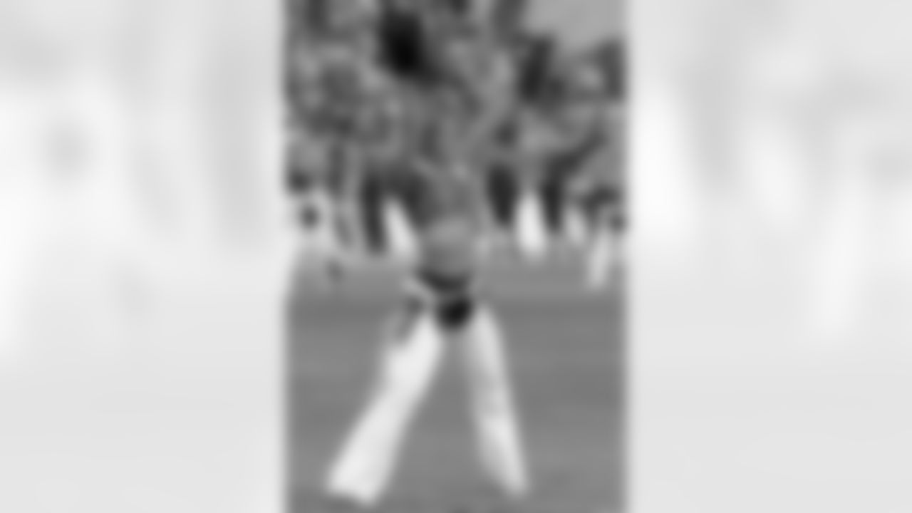 Denver Broncos Cheerleaders perform during the Broncos' Week 15 game against the Green Bay Packers at Empower Field at Mile High in Denver, Colorado on December 14, 2025. Photo by Adam Bratten / Denver Broncos