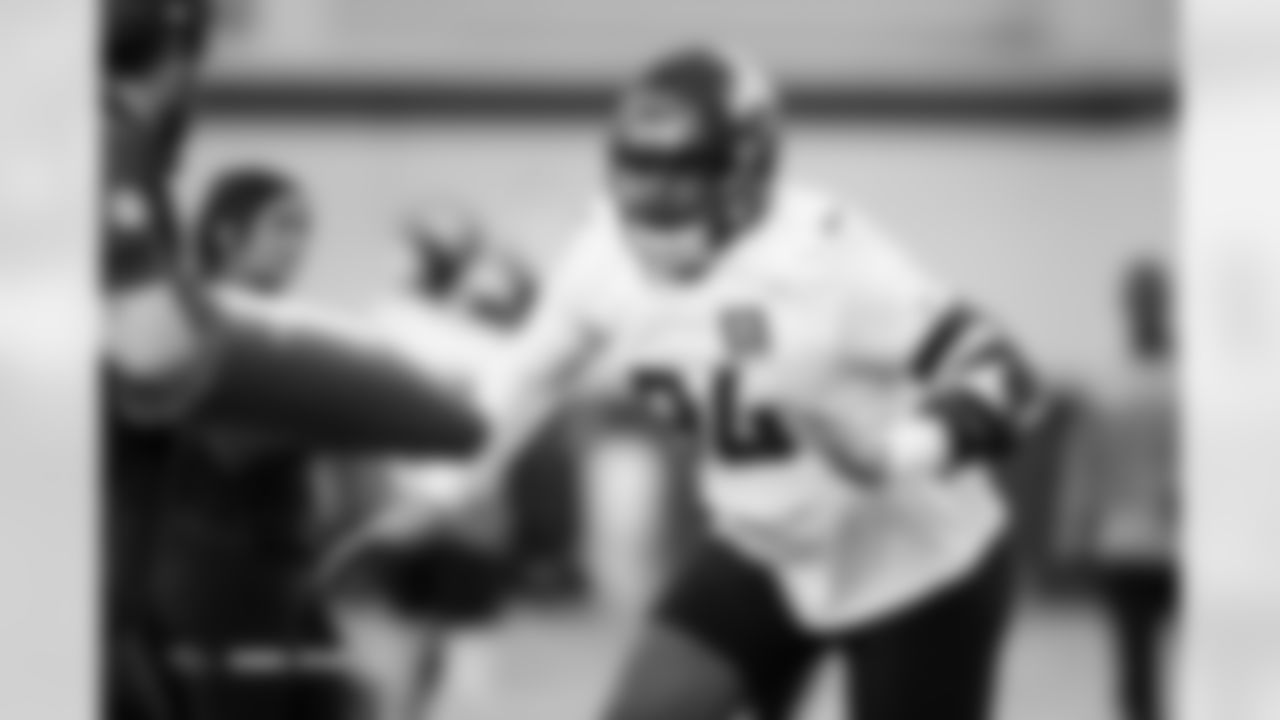 Jordan Jackson during practice at Broncos Park Powered by CommonSpirit in Englewood, Colorado on October 3, 2025. Photo by Ben Swanson / Denver Broncos