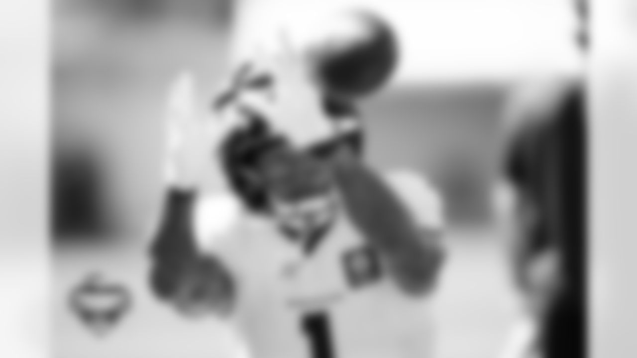 Evan Engram during practice at Broncos Park Powered by CommonSpirit on August 20, 2025 in Englewood, Colorado. Photo by Ben Swanson / Denver Broncos