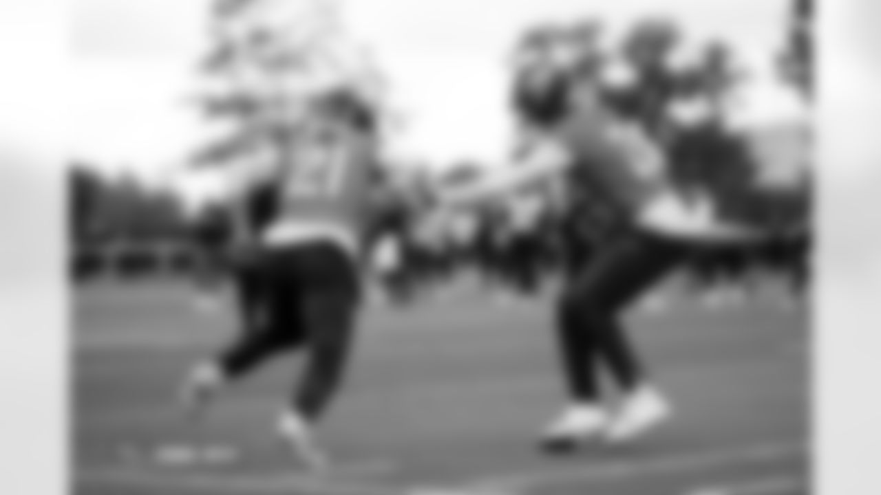 Riley Moss and Pat Surtain II during practice at Tottenham Hotspur Football Club Training Ground in Enfield, England on October 8, 2025. Photo by Ben Swanson / Denver Broncos