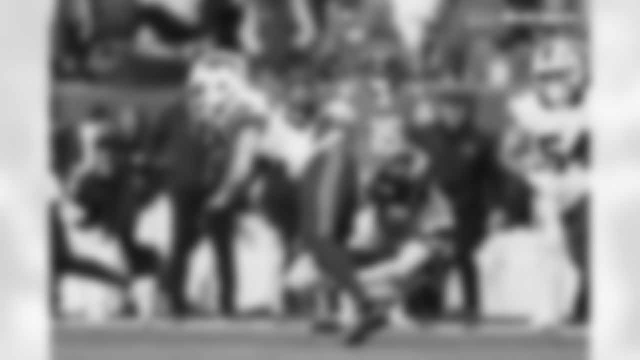 Devon Key (26) during the Broncos' Divisional Round playoff game against the Buffalo Bills at Empower Field at Mile High in Denver, Colorado on January 17, 2026. Photo by Ben Swanson / Denver Broncos