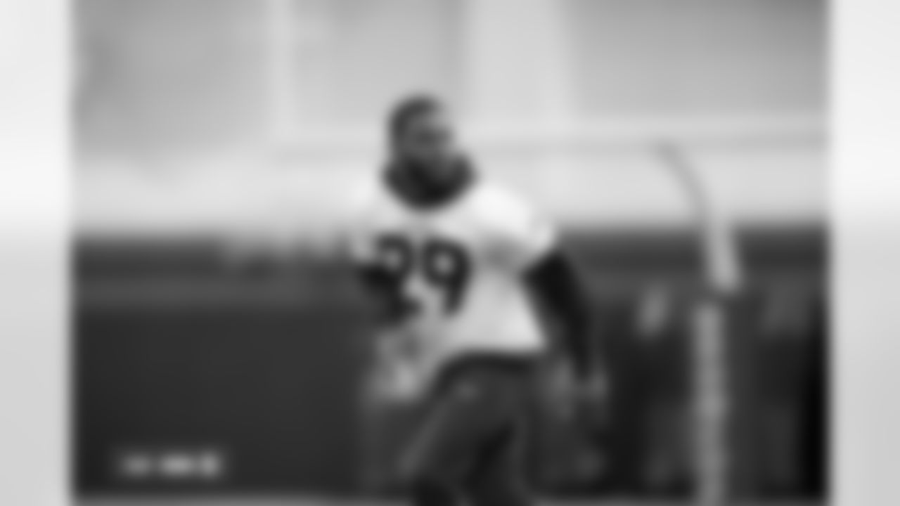 Ja'Quan McMillian during practice at Broncos Park Powered by CommonSpirit in Englewood, Colorado on November 4, 2025. Photo by Gabriel Christus / Denver Broncos