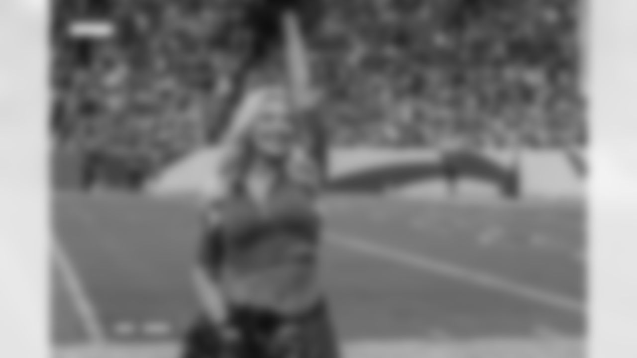 Denver Broncos Cheerleaders during the Broncos' Week 11 game against the Kansas City Chiefs at Empower Field at Mile High in Denver, Colorado on November 16, 2025. Photo by Paul Cloud / Denver Broncos