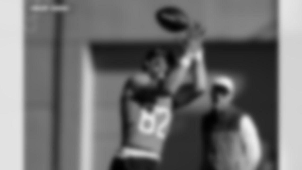 Adam Trautman during practice at Broncos Park Powered by CommonSpirit in Englewood, Colorado on January 15, 2026. Photo by Ben Swanson / Denver Broncos