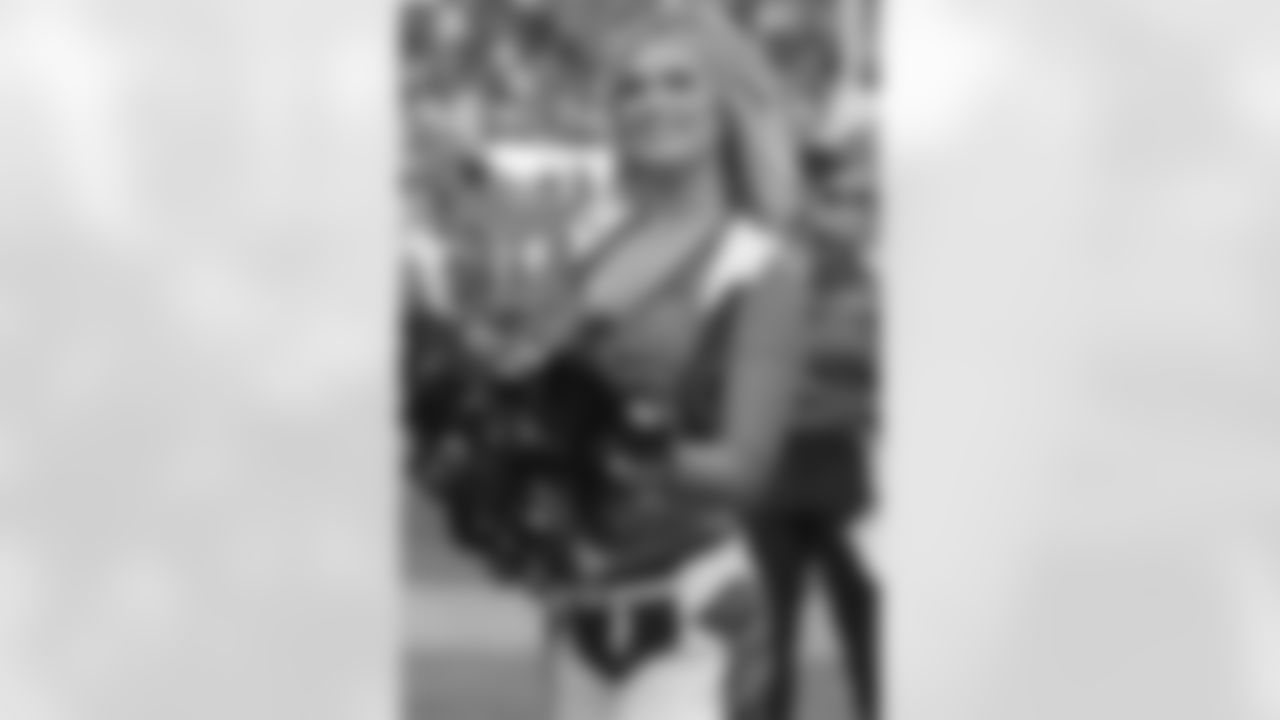 Denver Broncos Cheerleaders during the Broncos' Week 15 game against the Green Bay Packers at Empower Field at Mile High in Denver, Colorado on December 14, 2025. Photo by Paul Cloud / Denver Broncos