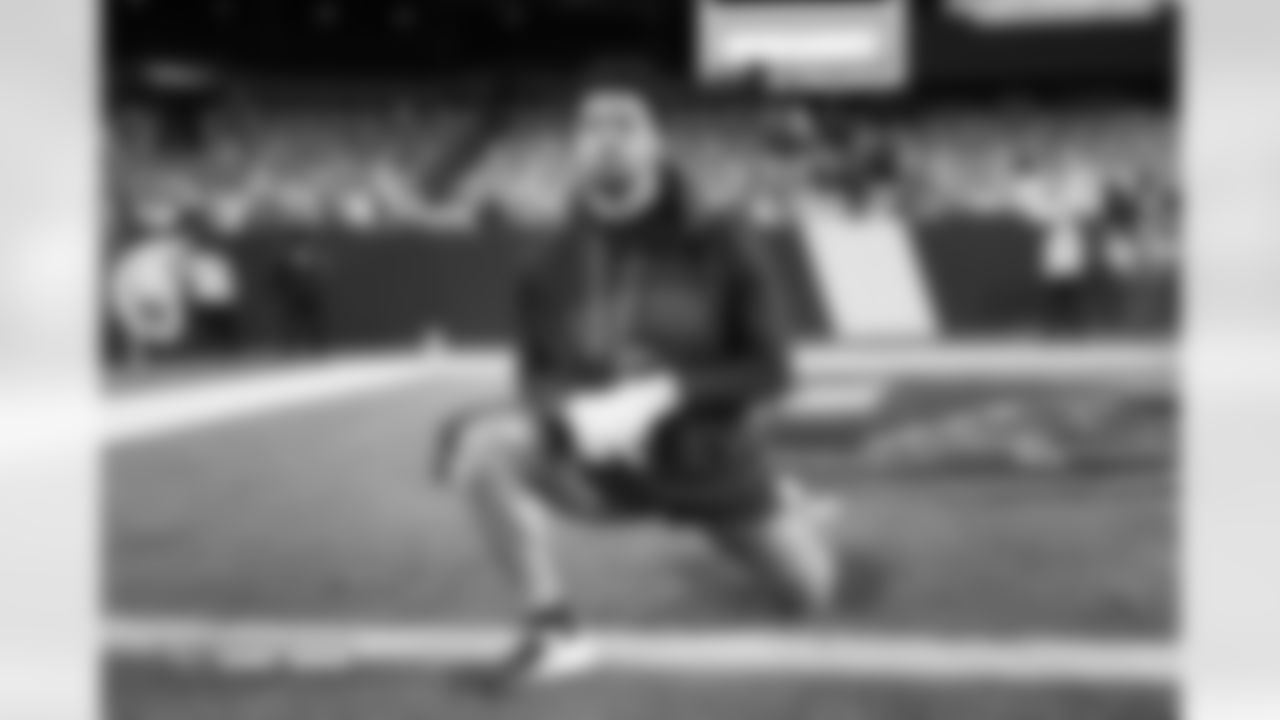 Brandon Jones before the Broncos' Week 13 game against the Washington Commanders at Northwest Stadium in Landover, Maryland on November 30, 2025. Photo by Gabriel Christus / Denver Broncos