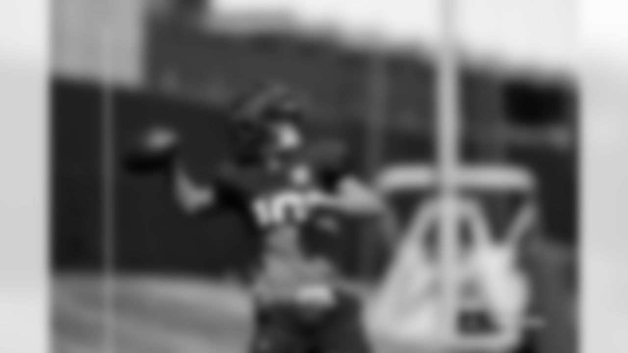 Bo Nix during practice on Wednesday, September 11, 2024 at Broncos Park Powered by CommonSpirit in Englewood, Colorado.
Photo by Gabriel Christus / Denver Broncos