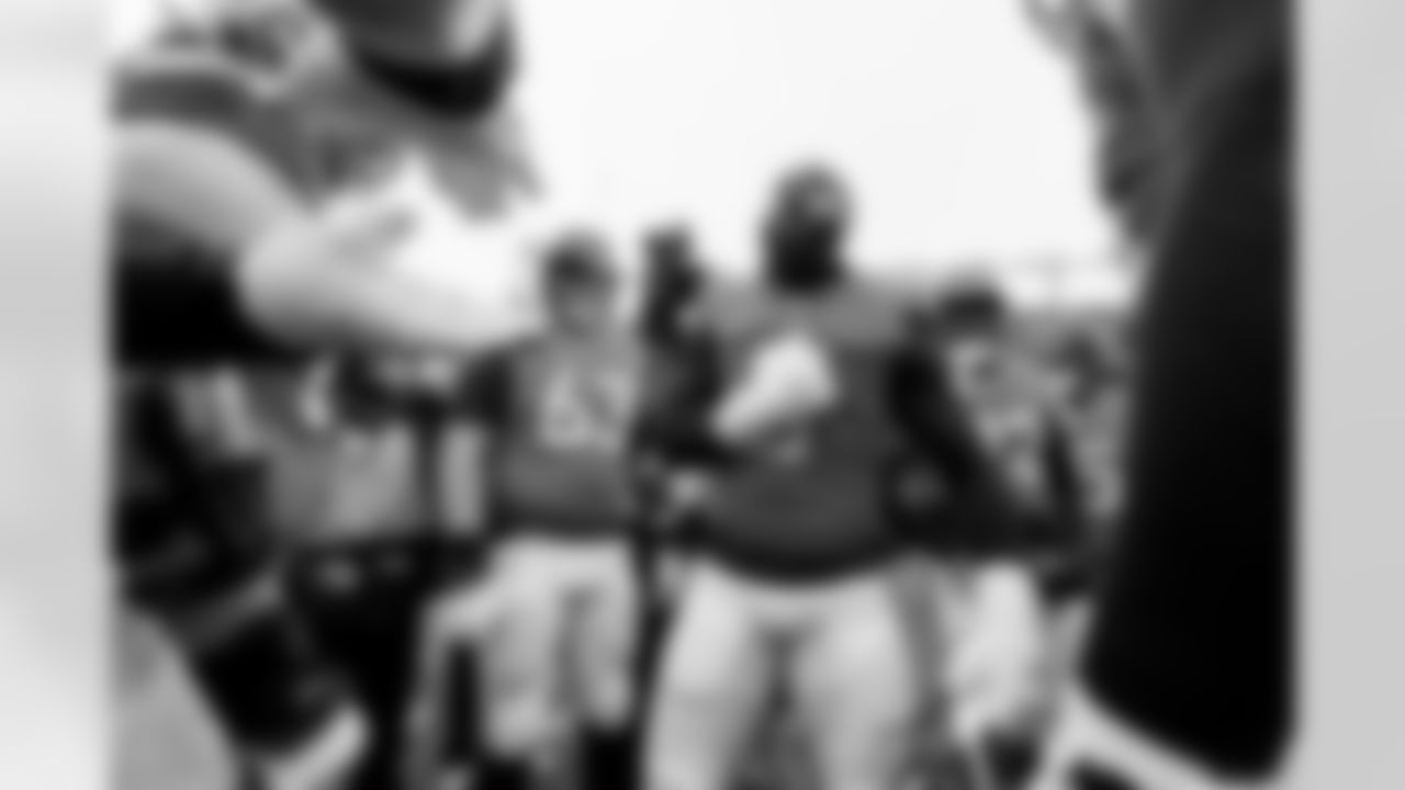 Denver Broncos linebacker Jonathon Cooper (0) gives a pregame speech before the AFC Championship Game between the Denver Broncos and New England Patriots at Empower Field at Mile High in Denver, Colorado on January 25, 2026. Photo by Gavin Liddell / Denver Broncos