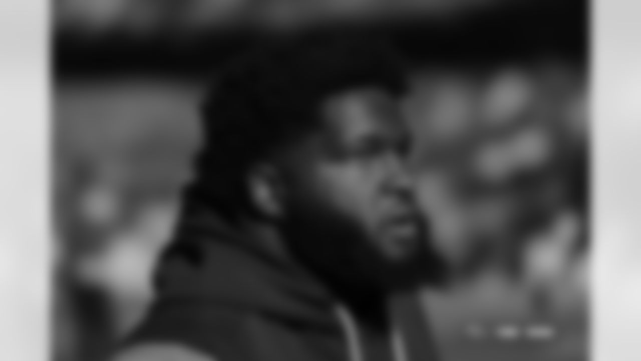 D.J. Jones before the Broncos' Week 15 game against the Green Bay Packers at Empower Field at Mile High in Denver, Colorado on December 14, 2025. Photo by Ben Swanson / Denver Broncos