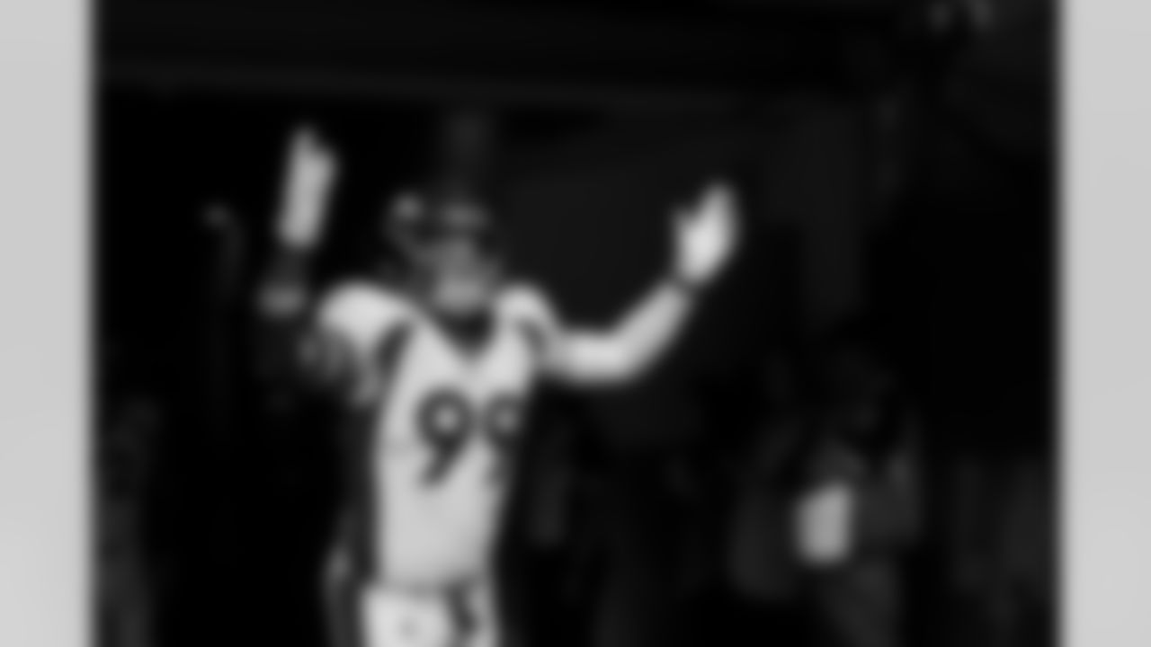 Denver Broncos defensive end Zach Allen (99) runs out of the tunnel before the Broncos' Week 14 game against the Los Angeles Chargers at SoFi Stadium in Inglewood, California on December 10, 2023. Photo by Gabriel Christus / Denver Broncos
