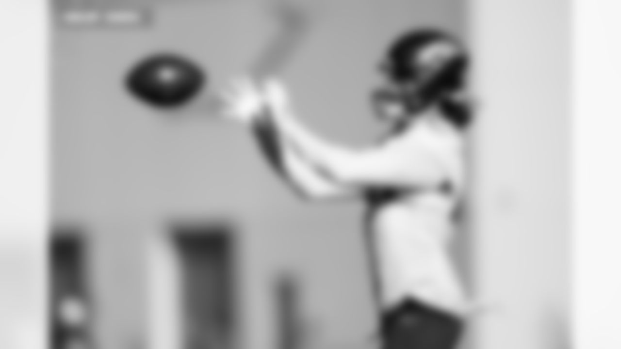 Alex Singleton during practice at Broncos Park Powered by CommonSpirit in Englewood, Colorado on January 15, 2026. Photo by Ben Swanson / Denver Broncos