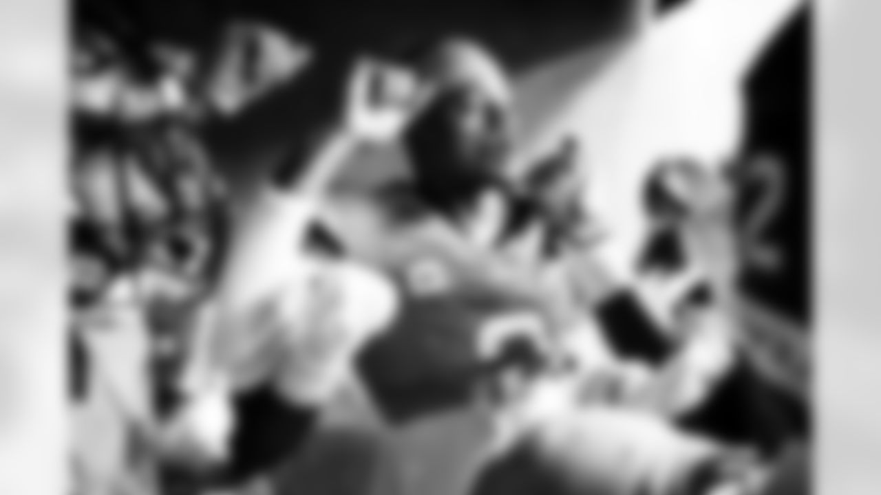 Denver Broncos cornerback Pat Surtain II (2) gives a pregame speech in the tunnel before the Broncos' Week 2 game against the Indianapolis Colts at Lucas Oil Stadium in Indianapolis, Indiana on September 14, 2025. Photo by Ben Swanson / Denver Broncos