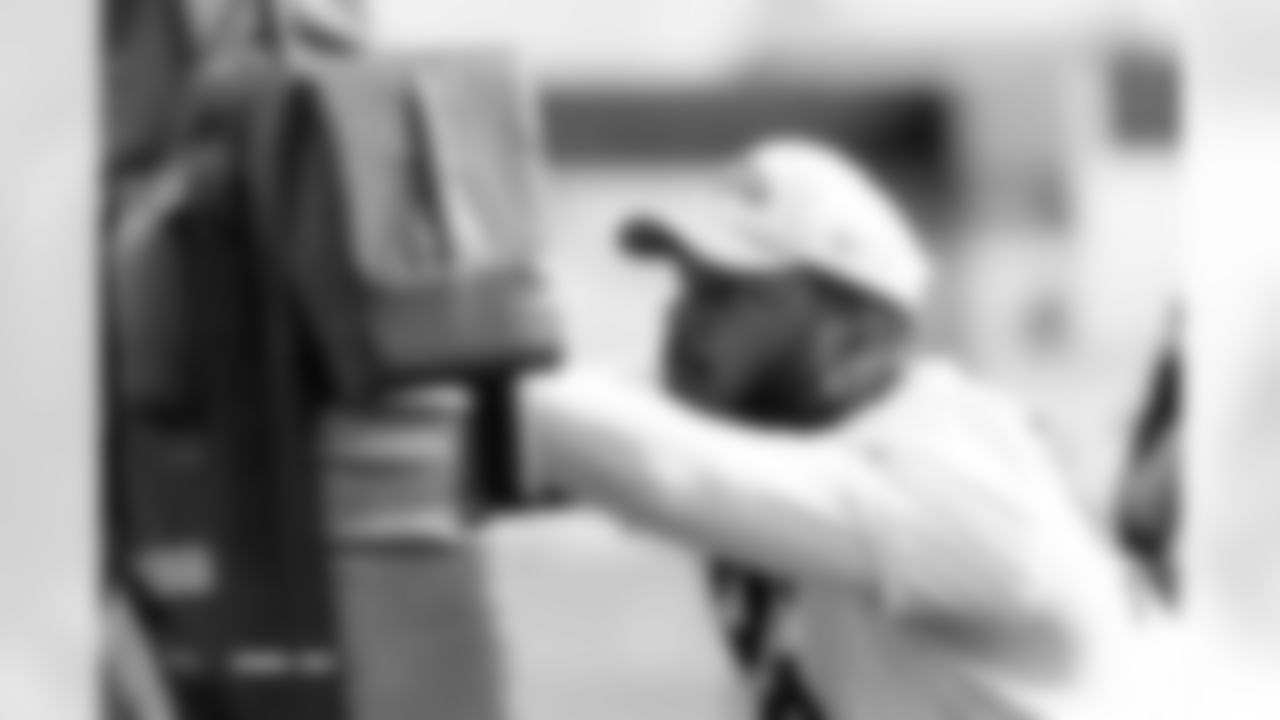 John Franklin-Myers during practice at Broncos Park Powered by CommonSpirit in Englewood, Colorado on December 23, 2025. Photo by Ben Swanson / Denver Broncos