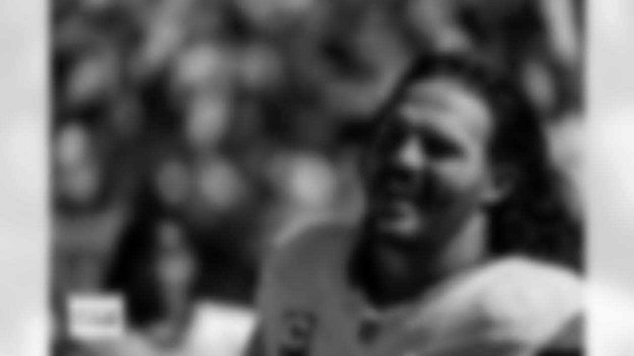 Denver Broncos linebacker Alex Singleton (49) smiles before the Broncos' Week 5 game against the Philadelphia Eagles at Lincoln Financial Field in Philadelphia, Pennsylvania on October 5, 2025. Photo by Gabriel Christus / Denver Broncos
