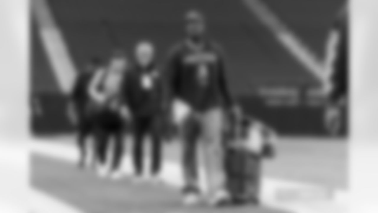 Tremon Smith during team arrivals before the Broncos' Week 12 game against the Las Vegas Raiders at Allegiant Stadium in Las Vegas, Nevada on November 24, 2024. Photo by Gabriel Christus / Denver Broncos