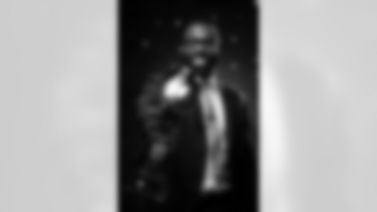 David Bruton Jr. poses for a portrait at the 2025 Alumni Weekend Reception on October 18, 2025. Photo by Ben Swanson / Denver Broncos