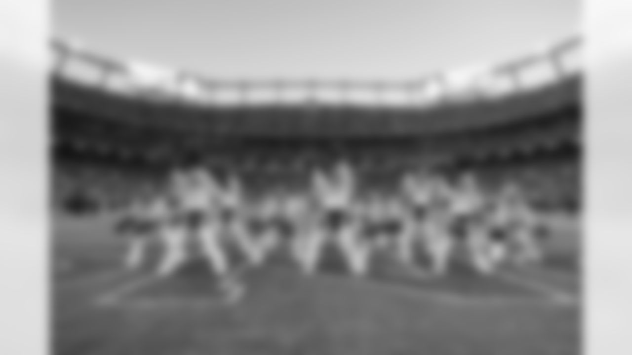 during the Broncos' Divisional Round playoff game against the Buffalo Bills at Empower Field at Mile High in Denver, Colorado on January 17, 2026. Photo by Paul Cloud / Denver Broncos