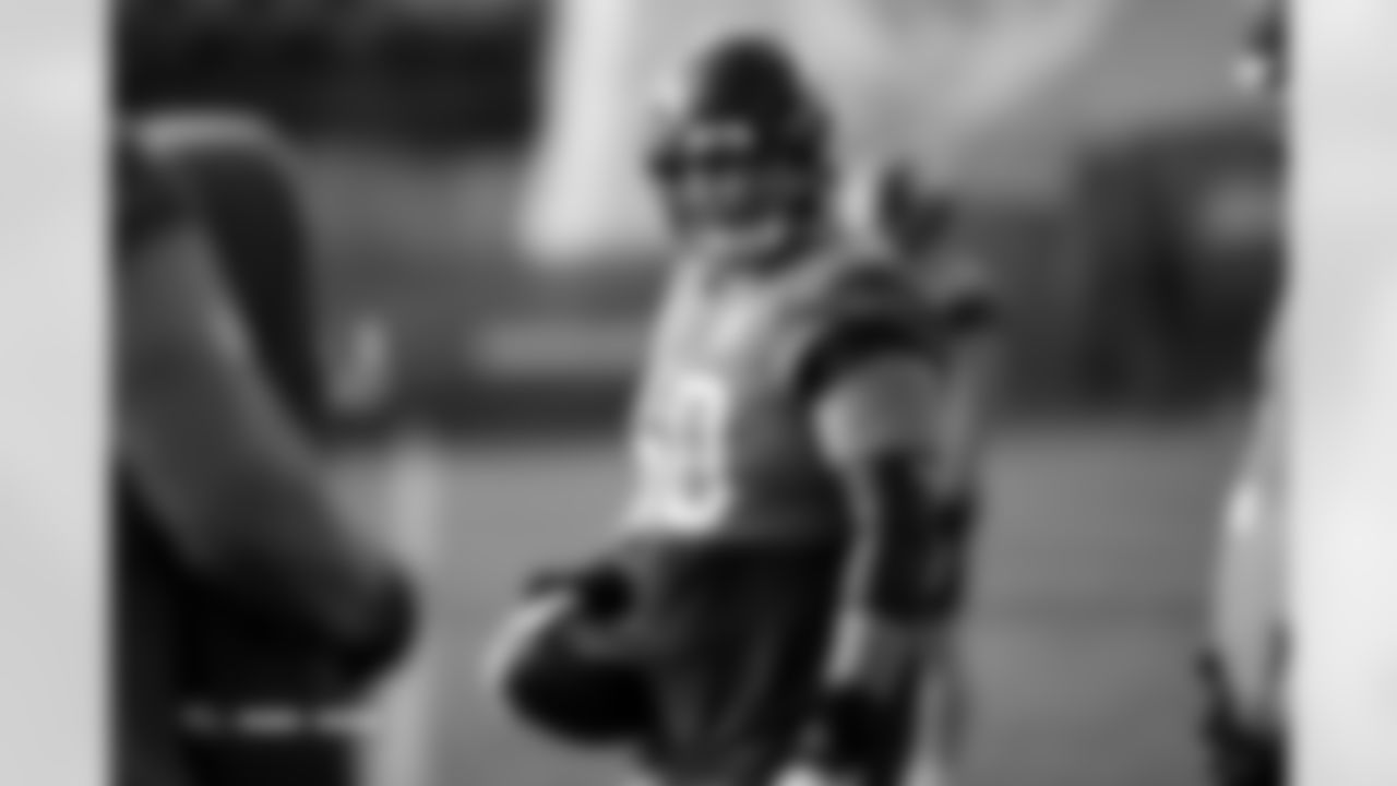 Luke Wattenberg during practice at Broncos Park Powered by CommonSpirit in Englewood, Colorado on November 26, 2025. Photo by Ben Swanson / Denver Broncos