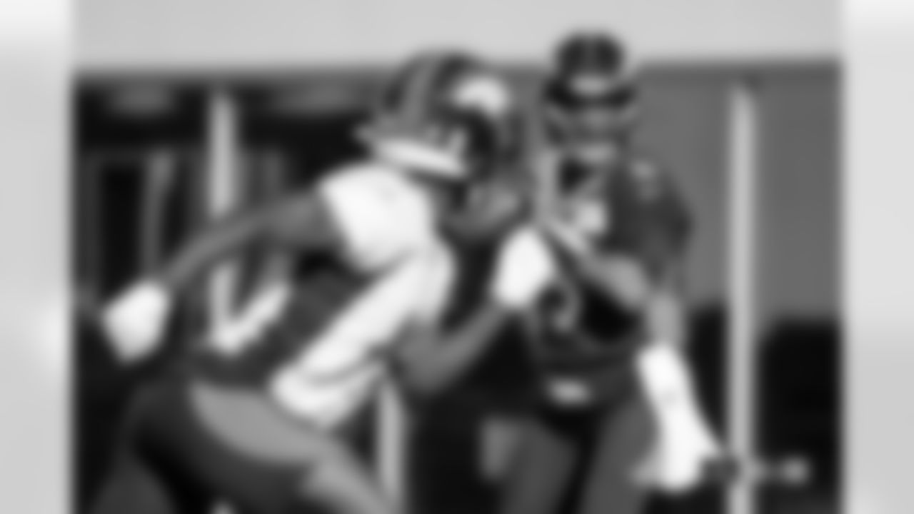 Russell Wilson during practice at Centura Health Training Center in Englewood, Colorado on November 29, 2023. Photo by Ben Swanson / Denver Broncos