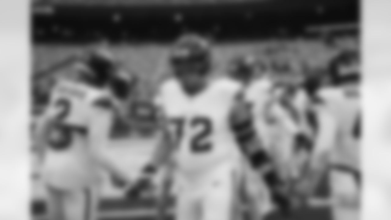 Garett Bolles (72) before the Broncos' Week 4 game against the New York Jets at MetLife Stadium in East Rutherford, New Jersey on September 29, 2024. Photo by Ben Swanson / Denver Broncos