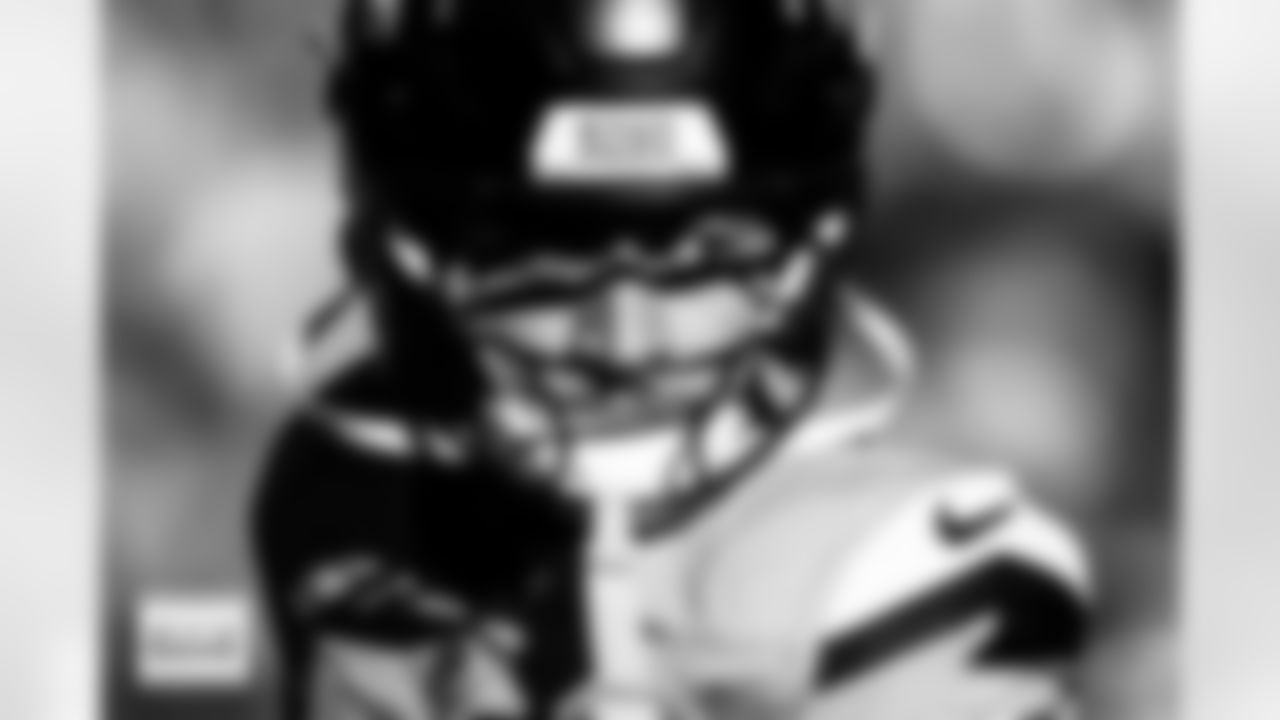 Denver Broncos tight end Evan Engram (1) before the Broncos' Week 11 game against the Kansas City Chiefs at Empower Field at Mile High in Denver, Colorado on November 16, 2025. Photo by Ben Swanson / Denver Broncos